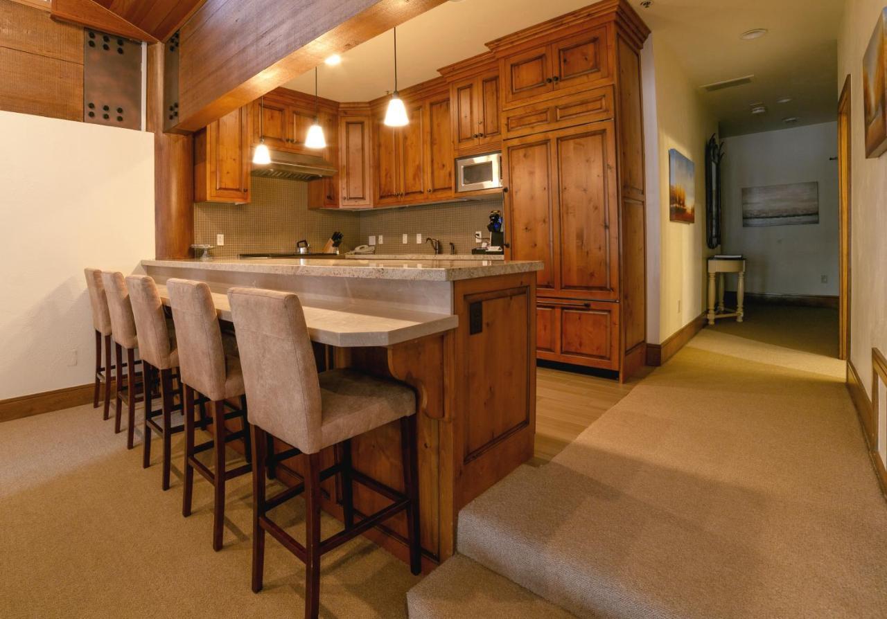 Flagstaff Three Bedroom Suite With Majestic Mountain Views Condo 파크 시티 외부 사진